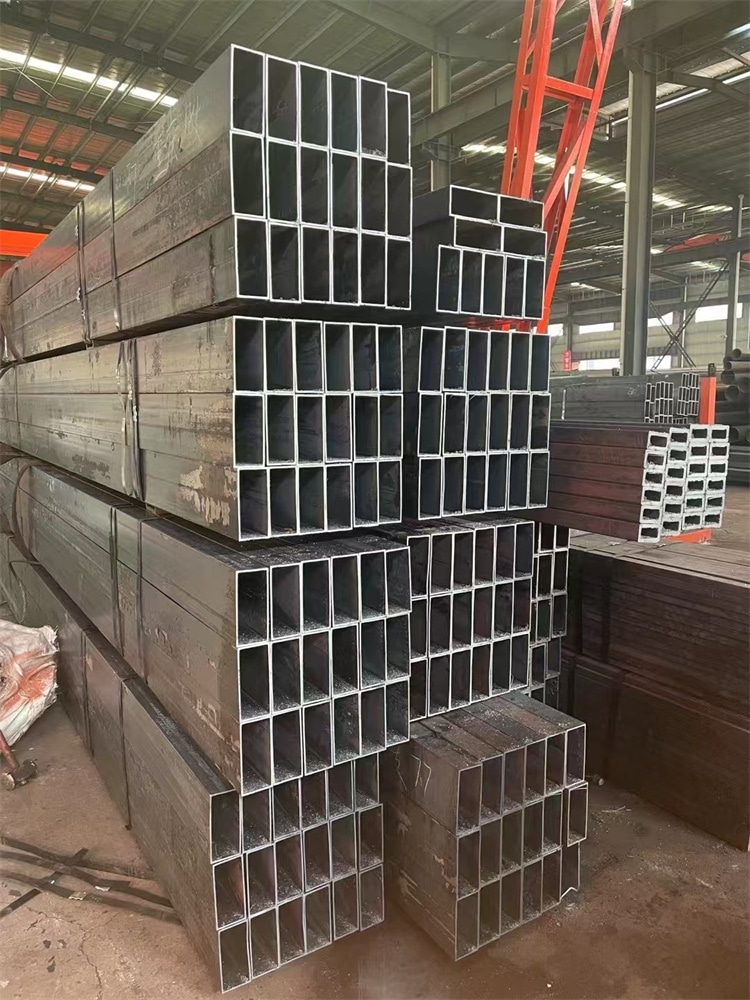 镀锌方管